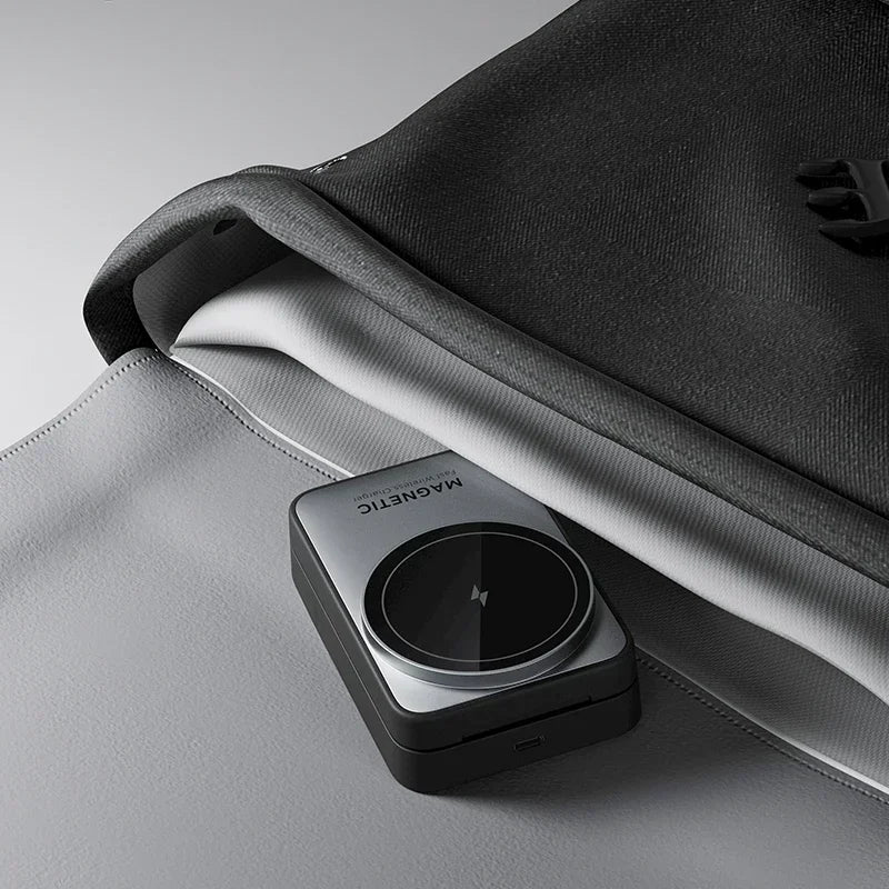 PowerHub 3-in-1 Magnetic Wireless Charger - Daily Finds